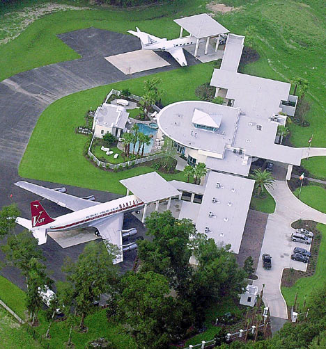 No7 Agency Private Jet Charter service John Travolta house 2